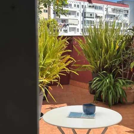 Lar Atlantica Hostel *